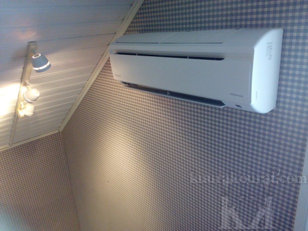 ilmalampopumpun-asennus-portaikkoon